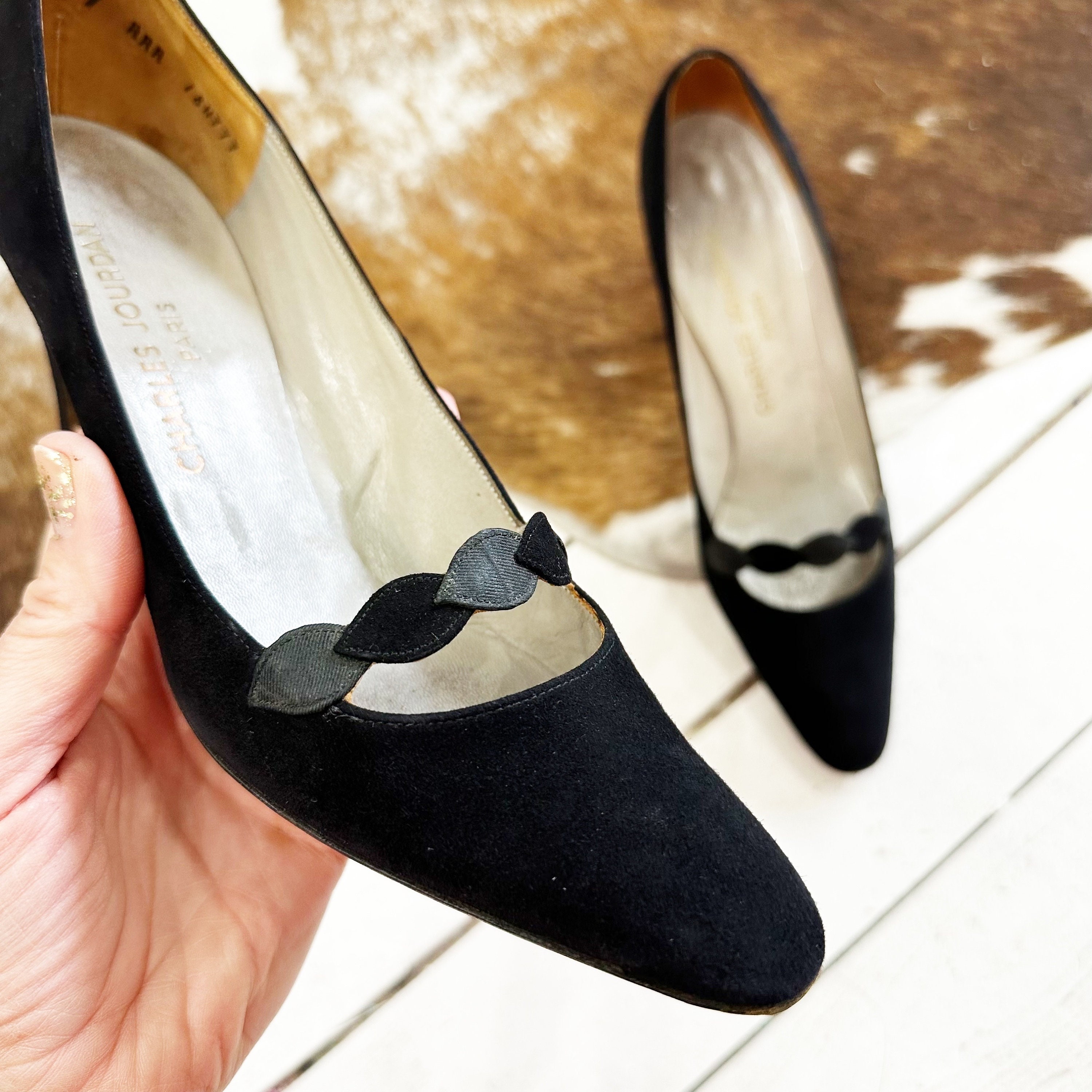 Timeless Black Suede Charles Jourdan Pumps With a Leaf Strap