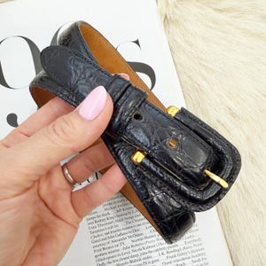 Joan David Belt - Etsy display picture 2
