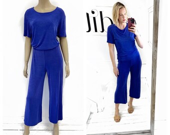 Slinky azure blue culotte and top set. Size S/M.