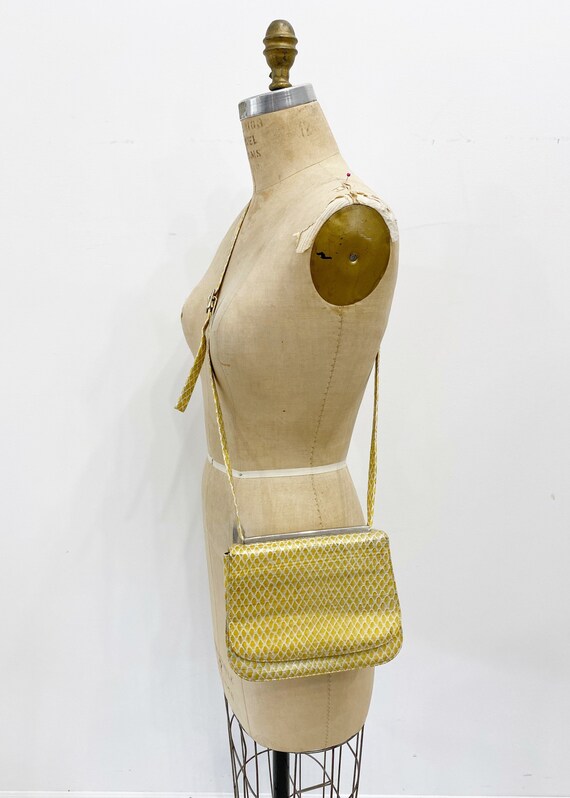 Chic pale yellow patterned Sandro Vicari shoulder… - image 3