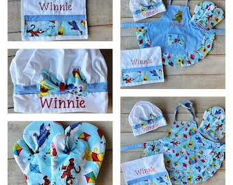 Personalized Winnie the Pooh Kid Apron Set: Custom Child Apron & Mitts
