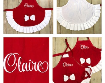 Custom apron Heart embroidered Apron Personalized Apron Chef Hat little girl apron Child Apron Toddler apron personalized mitts heart apron