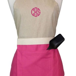 Grembiuli personalizzati con monogramma ricamato per adulti e bambini, set di grembiuli per mamma e me, grembiule per adulti personalizzato gratuito, grembiule per bambini