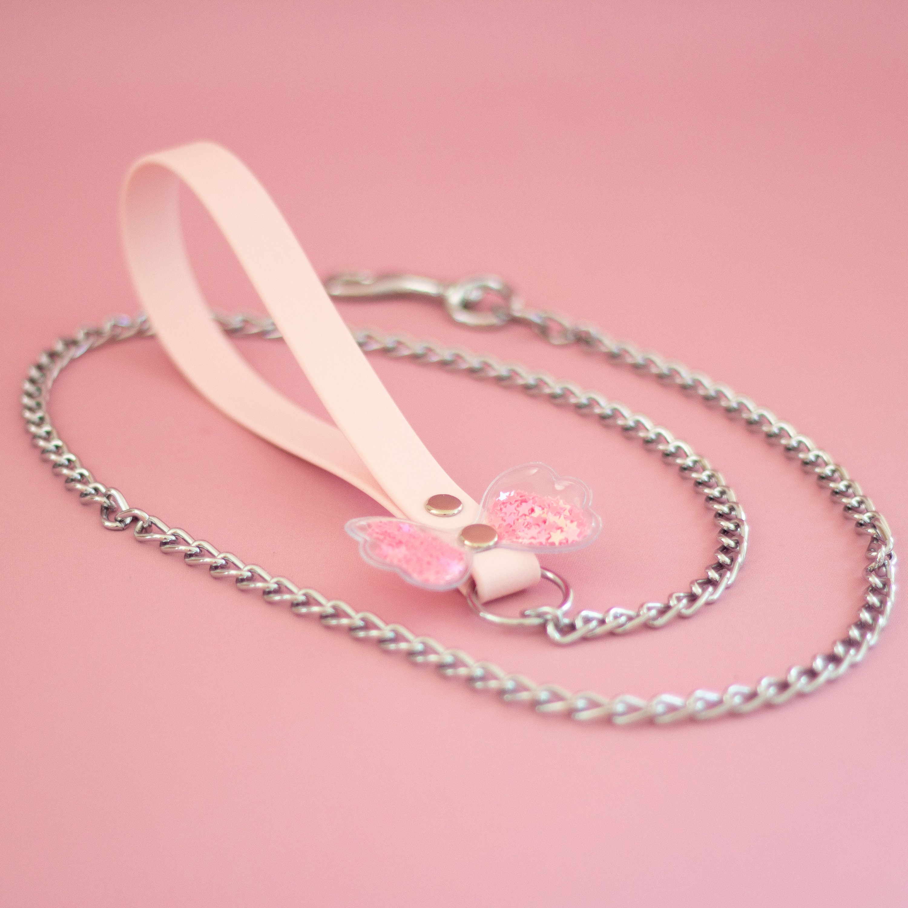 pink chain leash