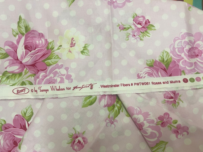 FQ Tanya Whelan Rosey _ Roses and Mums in Pink , OOP VHTF Free Spirit Fabric Fat Quarter image 3