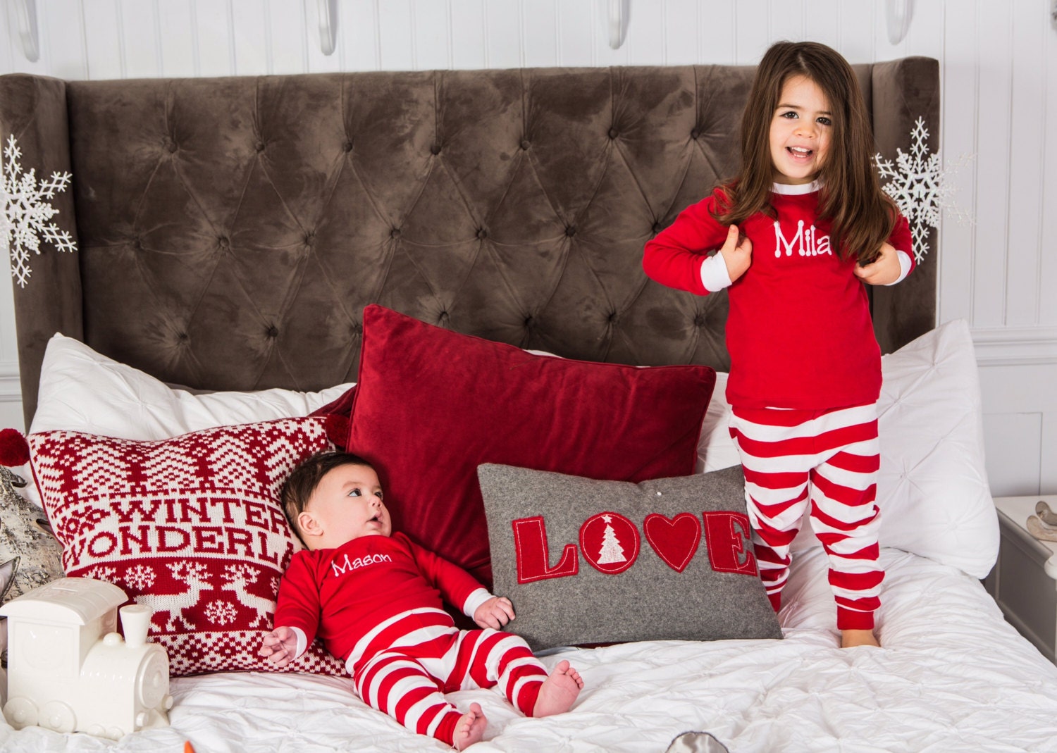 Kids striped pjs shop