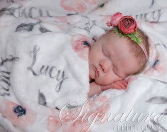 Manta personalizada para bebê, manta com monograma, manta com nome, manta para enrolar o bebê, presente para chá de bebê, adereço para fotos de recém-nascido, presente para menino