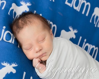 Spersonalizowany kocyk dla dziecka, spersonalizowana czapeczka, kocyk z imieniem, kocyk do otulania, prezent na baby shower, kocyk z informacją o narodzinach dziecka, czapeczka z imieniem