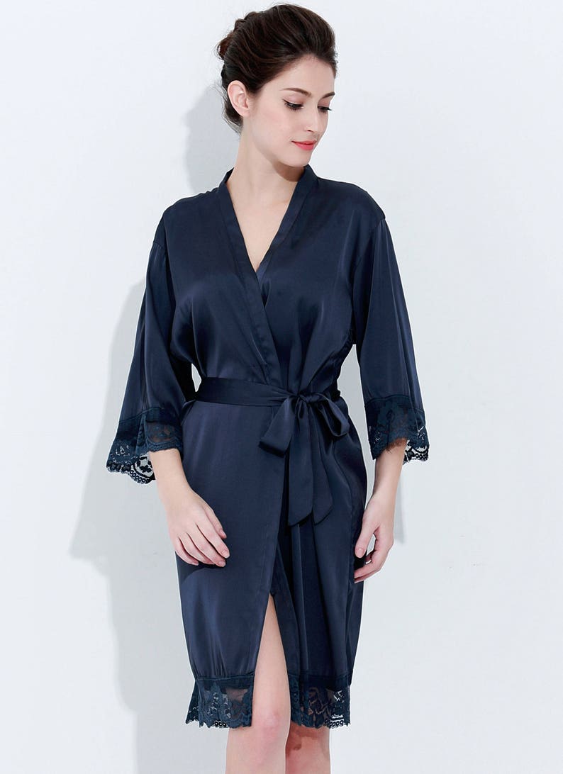 Set of 5 Bridal Party Robes Matching Bridesmaid Satin Lace Etsy