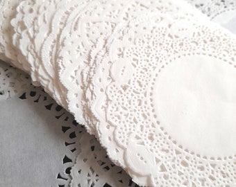 Doily, 50 paper doilies in different designs, junk journal & scrapbooking supplies, card making supplies, vintage style crafts, lace effect