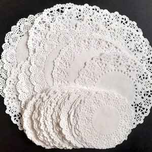 Paper doilies in different designs and sizes, junk journal & scrapbooking supplies, card making supplies, vintage style crafts, lace effect imagem 3