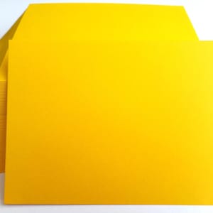 Helle zitronengelbe Grußkarten, leere Grußkarten, Briefkarten, leere Postkarten