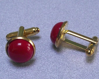 12Cab34a - Gold-Plated Cufflinks set with 12 mm Deep Red Coral cabochons