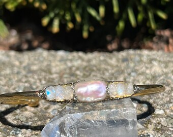 Pearl and Rainbow moonstone Bracelet, wedding Bracelet