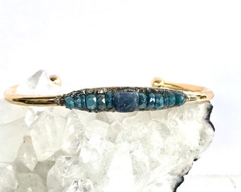 Sapphire September's Birthstone Bracelet, Dainty Gemstone Gift for Friend, Blue Sapphire Jewelry, Teal Gemstone Cuff, Birthday Gift for Her