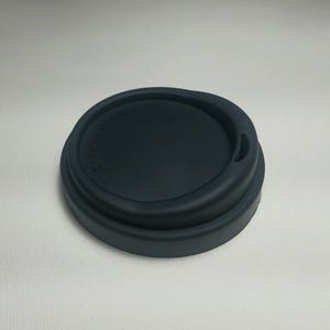 黒い蓋