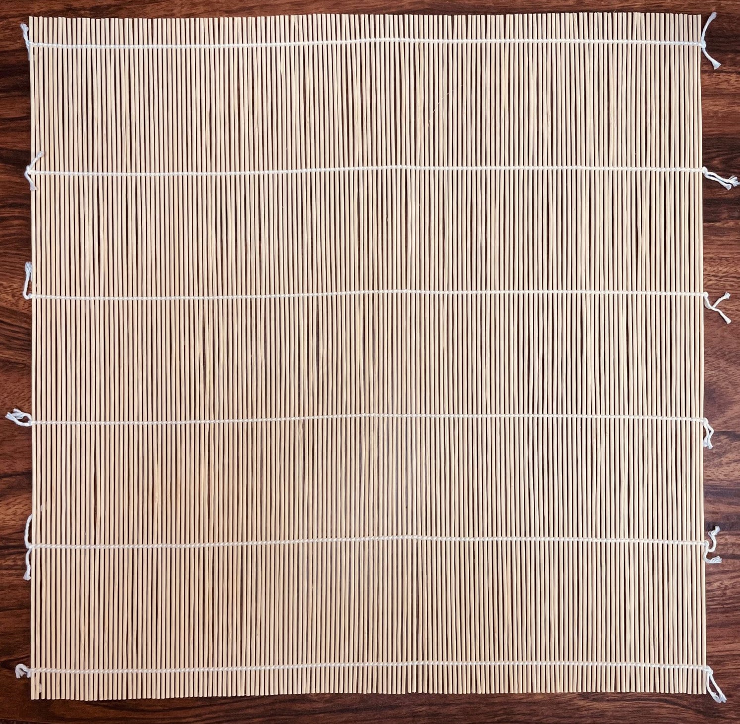 9.5 Inch Bamboo Sushi Roller Mat Bamboo Sushi Rolling Mat Maker - China  Sushi Tools and Sushi Rolling Mat price