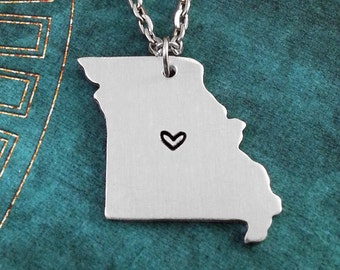 Missouri Necklace Personalized Jewelry Hand Stamped  Long Distance Relationship Girlfriend Gift Couples Necklace Heart Map State Necklace