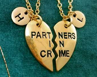 Partners in Crime Halskette 2er SET Gebrochenes Herz Halsketten Schwestern Halskette Geschenk Bester Freund Halskette Freundschaft Halskette Freundschaft Schmuck