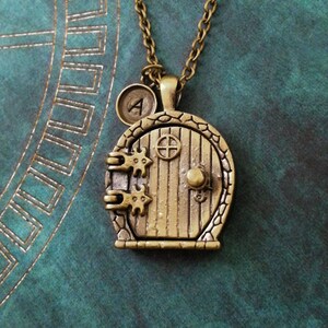 Door Necklace Magnetic Fairy Door Necklace Magnet Necklace Bronze Necklace Brass Necklace Fairy Door Jewelry Fairy Necklace Fantasy Jewelry