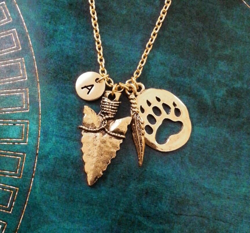 Bear Claw Necklace Personalized Jewelry Arrowhead Necklace Hunting Gift Paw Print Pendant Native American Jewelry Bear Arrow Charm Jewelry