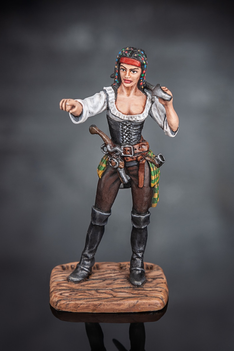 Medieval Female Toy Soldier Pirate. HandPainted 1/32 tin | Etsy