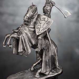 Tin Horseman Knight 54mm, Historical Miniature of French Knight, Medieval Miniature for Collectors, Knight Louis de Never, Best Gift for Him