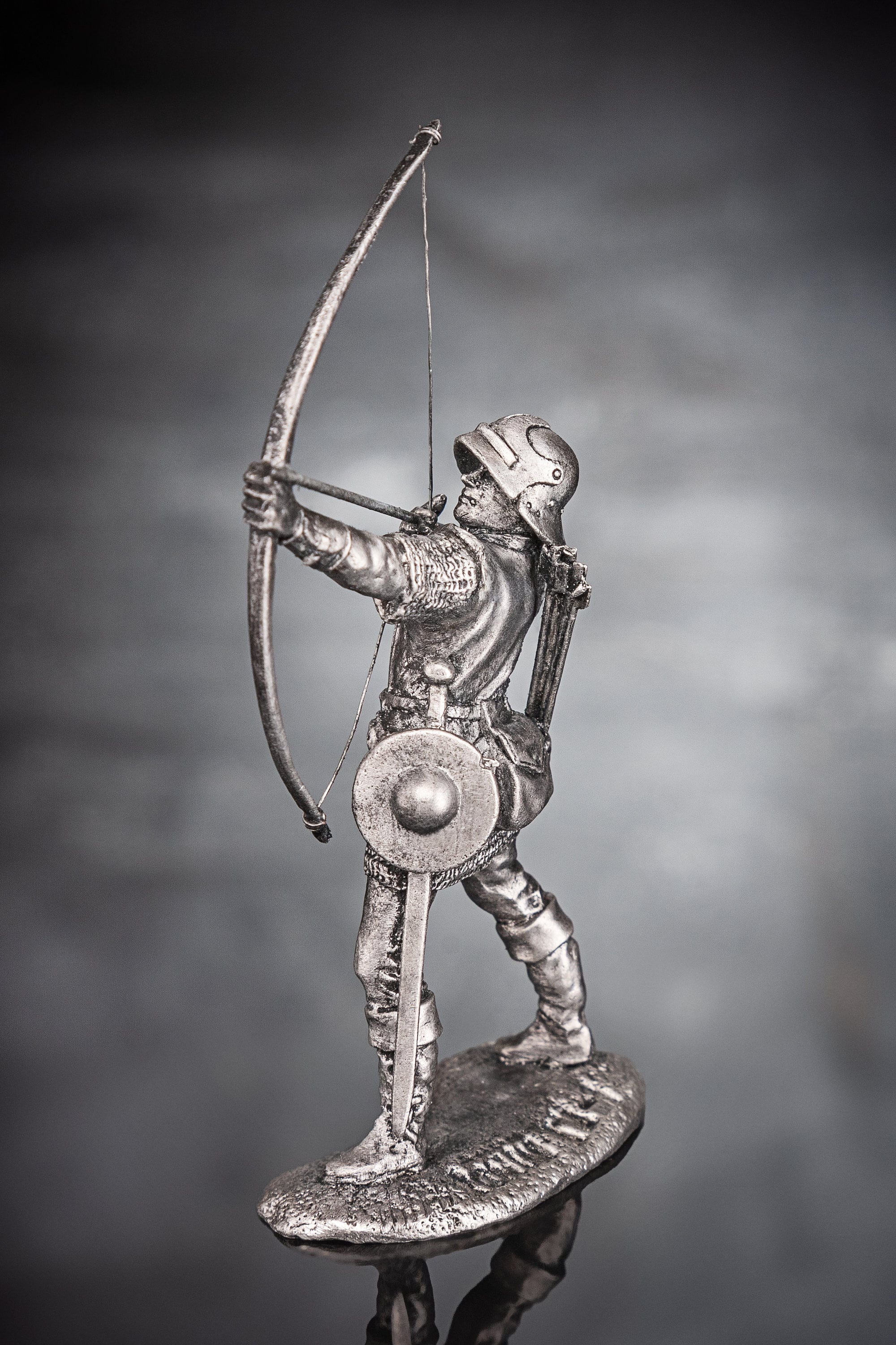 Details about / Painted Tin Toy Soldier English archer 54mm 1//32