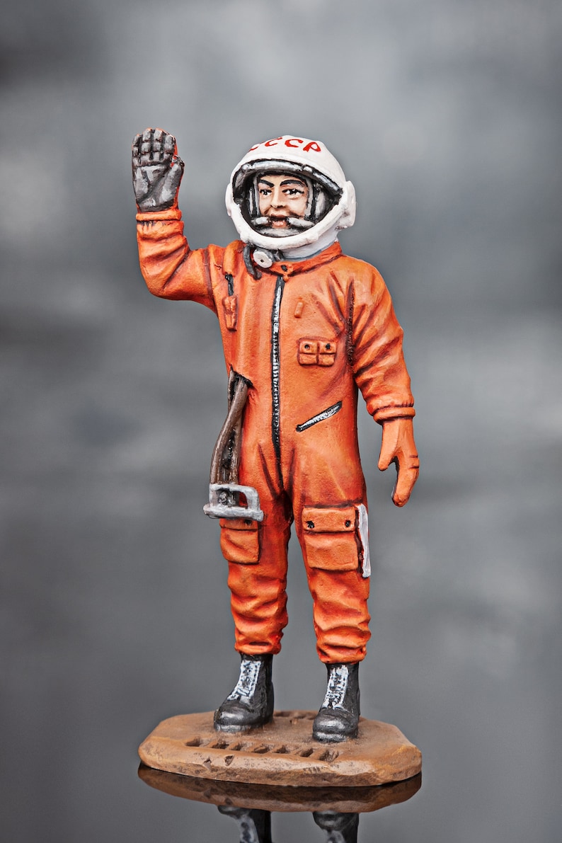 54mm Astronaute Youri Gagarine Peint à la main URSS ...