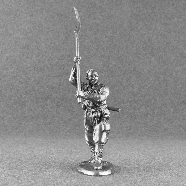 Toy Soldiers Ukrainian Cossack with Flag 1//32 scale Metal Miniature 54mm