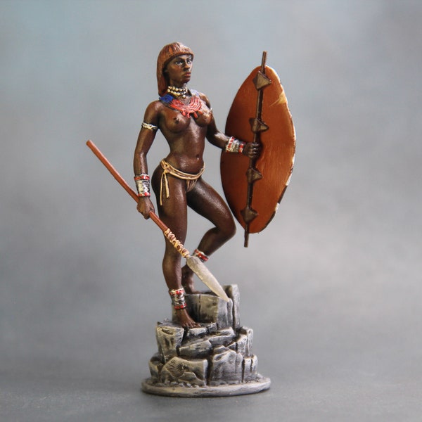 Resin Figure Zulu, Figure Zulu Girl Warrior, Resin Hand Painted Miniature 54mm, Figure Historical, Female Warrior, Colonial Warrior Figure