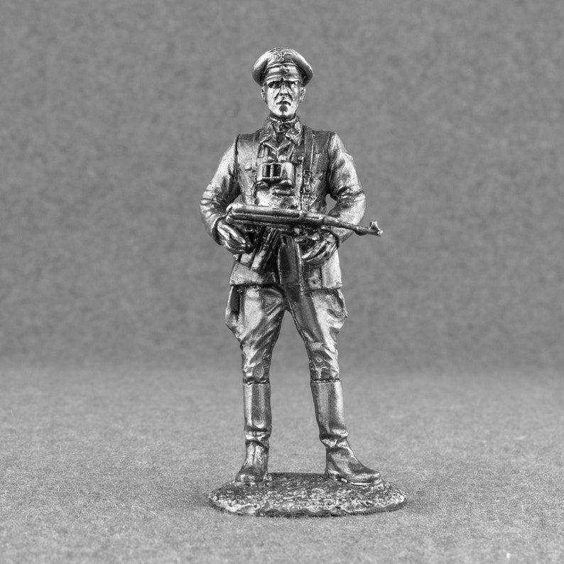 military toy soldiers