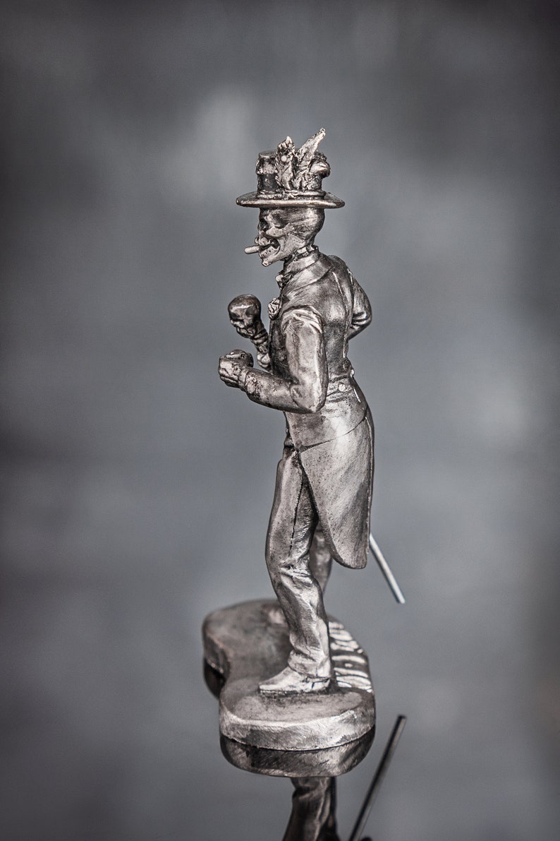Baron Samedi Toy Statue 54mm Skeleton Metal Miniature Baron Saturday 132 Figure Handmade Gift Unpainted Skeleton Figurine Tin Metal Decor