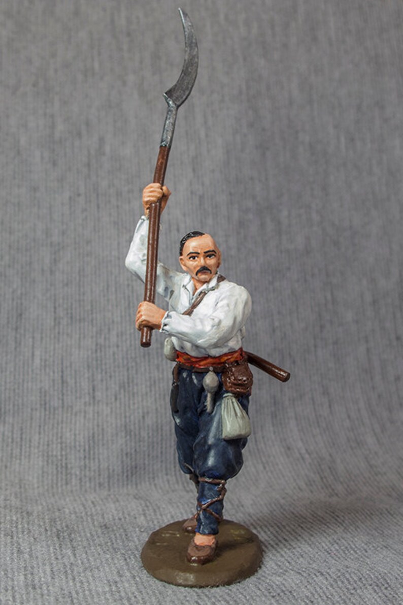 Toy Soldiers Ukrainian Cossack with Flag 1//32 scale Metal Miniature 54mm