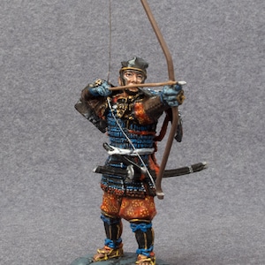 Painted Miniature Bowman, Japanese Archer 54mm, Medieval Bowman 12th Century Scale, Hand Painted Toy, Tin Metal Figurines, Samurai Warrior