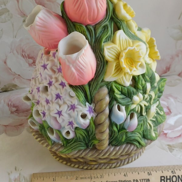 Vintage Sculptured Flowers Collectable Party Light Tealight holder Table Decor Tulips Daffodils Hyacinth