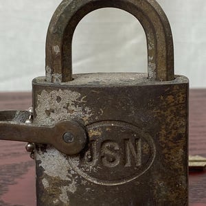 USN Padlock