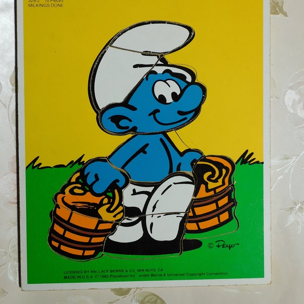Vintage Verzamelbare Blauwe Smurf met Water Emmers Puzzel Verzamelbare Smurfen "Milking's Done" Playskool Houten Frame Tray Puzzel