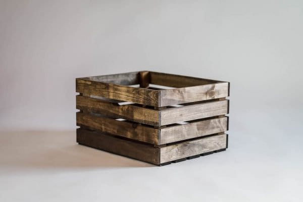 Caisse en Bois Rustique Moyennement Teintée