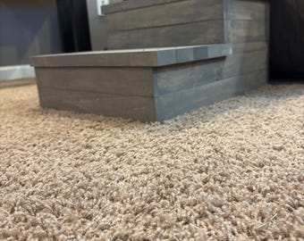 Escaleras para mascotas de madera teñida en gris antiguo: de dos peldaños para perros y gatos