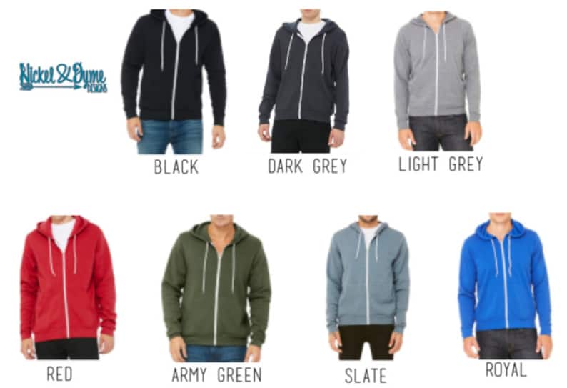 K&ouml;nnte beinhalten: Eine Auswahl an Rei&szlig;verschluss-Hoodies in verschiedenen Farben, darunter Schwarz, Dunkelgrau, Hellgrau, Rot, Armeegr&uuml;n, Schiefer und Royalblau. Die Hoodies sind alle aus einem weichen, bequemen Material gefertigt und haben ein klassisches Design.