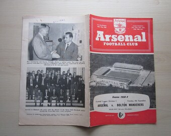 1958 TWO Arsenal Football Club League Match Day Programmes, Memorabilia.