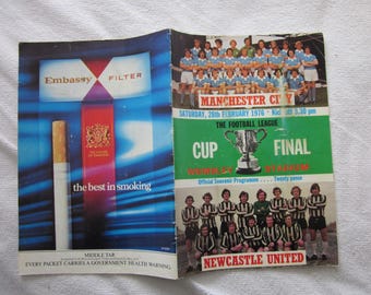 1976 Manchester City v Newcastle United Football League Cup Final Programme.