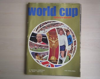 1970 World Cup Final Championship Tournament Football/Soccer Souvenir Programme, By Football Monthly Publication.80 LARGE Format Pages.