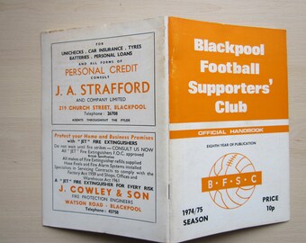 1974-75 Blackpool Football Supporters Club Handbook, Yearbook, Souvenir. Ideal Christmas Gift, Fathers Day, Birthday Present