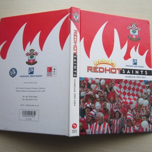 2003-2004 Southampton (Saints) Football Club Handbook, Yearbook, Annual, Souvenir. Ideal Christmas, Father&#39;s Day, Birthday Present!
