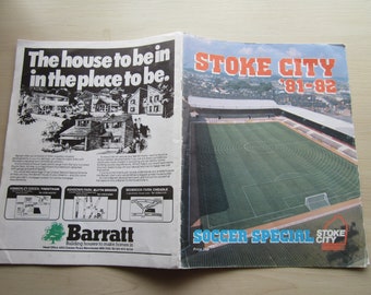 1981-82 Stoke City Football Club Souvenir Handbook, Yearbook, Annual, Souvenir. Ideal Christmas Gift, Fathers Day, Birthday Present