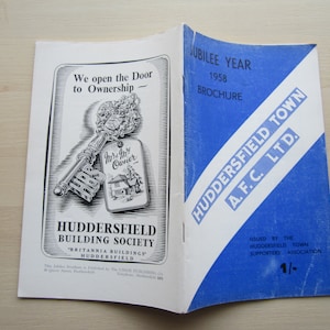 1958 Huddersfield Town Football Club Handbook, Yearbook, Annual, Souvenir. Ideal Christmas Gift, Fathers Day, Birthday Present