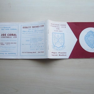 1958-59 West Ham United Football Club Players Promotion Souvenir Handbook, Original.  Ideal Christmas Gift, Fathers Day, Birthday Present.