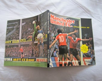 1981 Manchester United Football Club Annual, Year Book, Handbook, Souvenir. Ideal Christmas Gift Birthday Present For Him